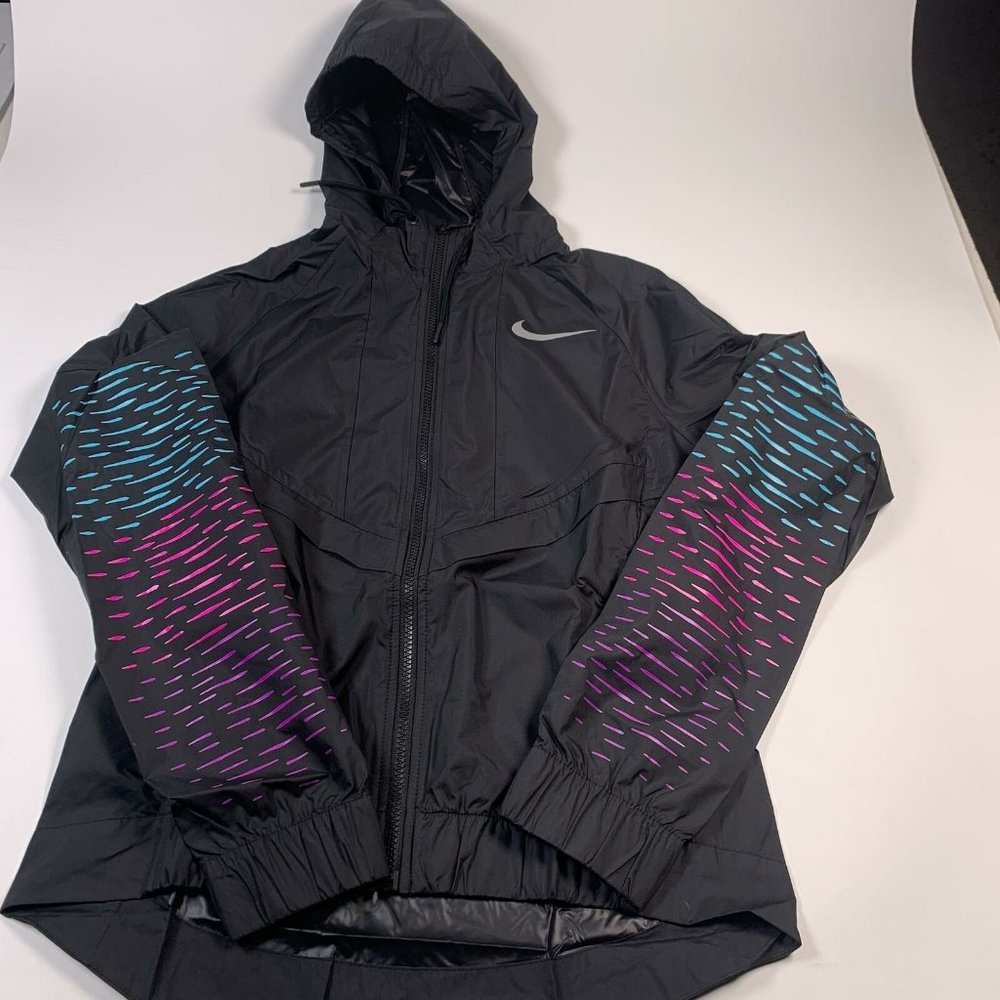 Nike Essential Flash Women's Running Jacket Small